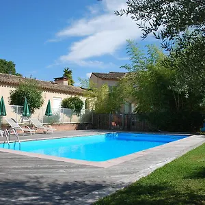 https://inter-hotel-hotel-le-barry.midi-pyreneeshotels.com